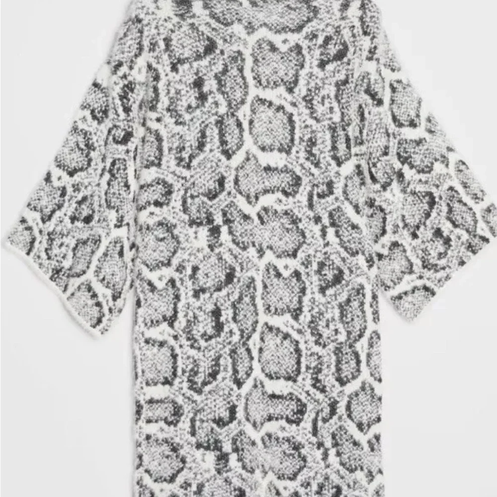 Anthropologie NWOT Chic Black and White Long Cardigan O/S - Picture 7 of 14